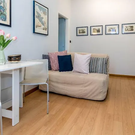 Hintown San Vincenzo Apartment Milan