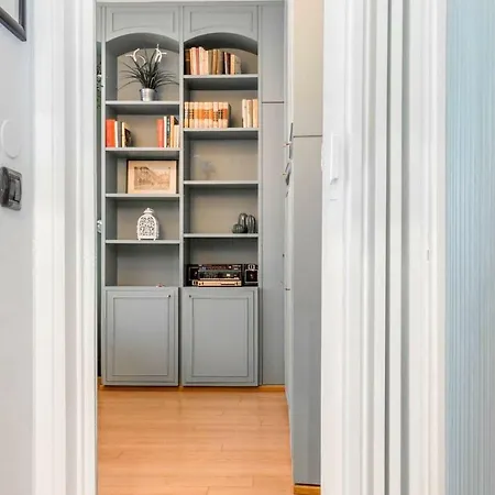Apartment Hintown San Vincenzo Milan